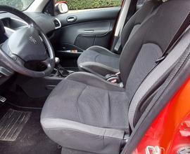 Peugeot 206 - 2011
