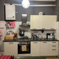 Cucina completa con forno