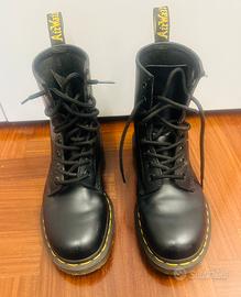 Dr martens modello 1460