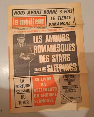 Cartoline e giornale francese vintage