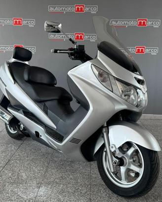 SUZUKI Burgman AN 400