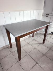 Tavolo da pranzo allungabile 