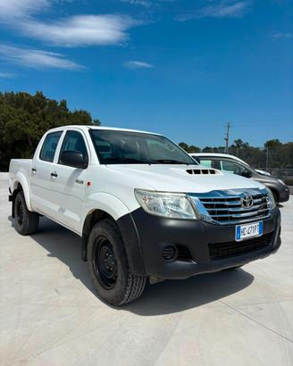 Toyota Hilux 2.5 D4D 144 CV DOPPIA CABINA