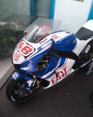 Moto LORENZO 