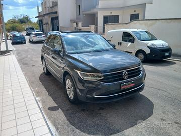 Volkswagen Tiguan 2.0 TDI 150 CV SCR DSG Life
