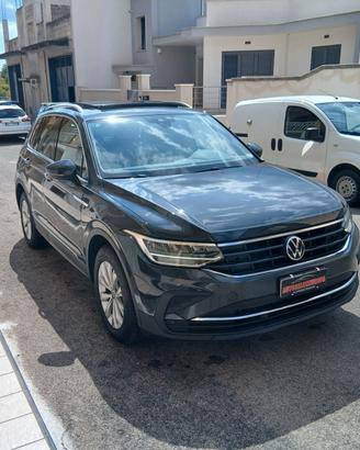 Volkswagen Tiguan 2.0 TDI 150 CV SCR DSG Life