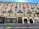 2-locali-a-torino