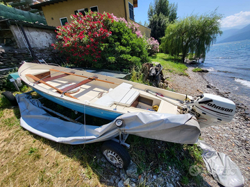 Barca con motore 15cv johnson