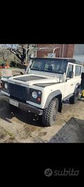 Defender TD 300 1995