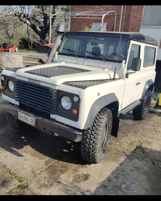 Defender TD 300 1995