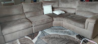 Divano angolare con recliner Poltrone e sofà 
