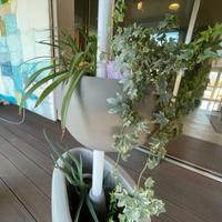 Vaso e fioriera Serralunga GREENPILLS