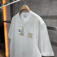 T-shirt Burberry bianca e nera