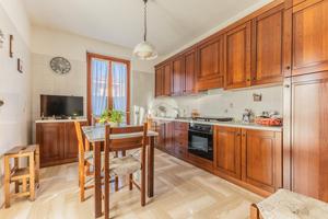 PORZIONE DI BIFAMILIARE A CIVITA CASTELLANA