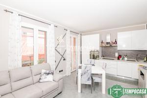 BILOCALE CON BOX - COSTRUZIONE RECENTE