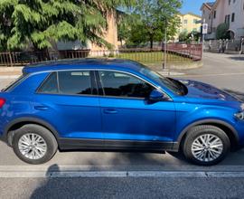 VOLKSWAGEN T-Roc - 2019