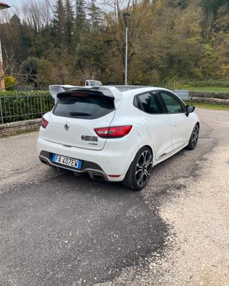 Renault clio rs trophy 2015 220cv