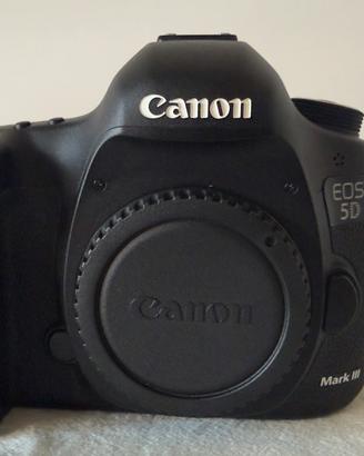 Canon Eos 5D Mark III