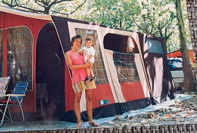 TENDA 4 POSTI  DA CAMPEGGIO 