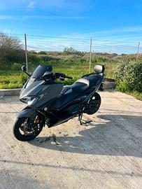 Tmax 560 Yamaha