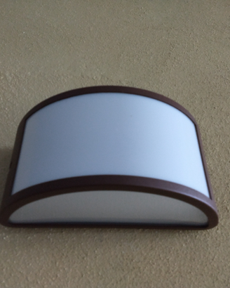 Plafoniera da esterno colore mattone