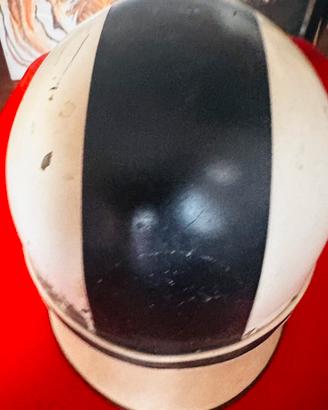 Casco motociclista vintage