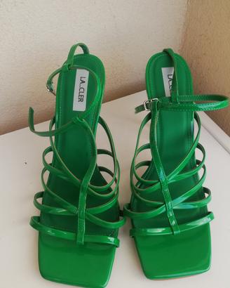 Sandali/scarpe  stringate