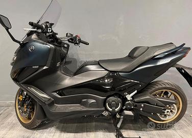 T max tech max 560 TFT akrapovic Jcosta