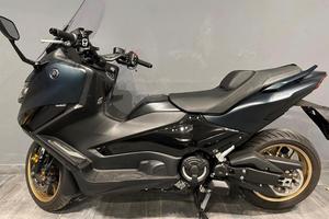 T max tech max 560 TFT akrapovic Jcosta