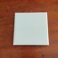 Mattonelle smaltate bianche 10x10