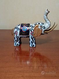 Elefantino portafortuna cinese