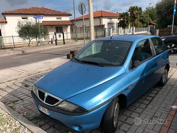 Lancia Y