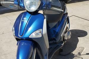 Piaggio liberty 200