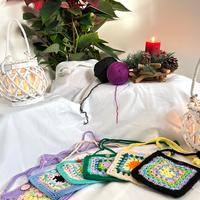 Borsetta porta cellulare fatta a mano ad uncinetto