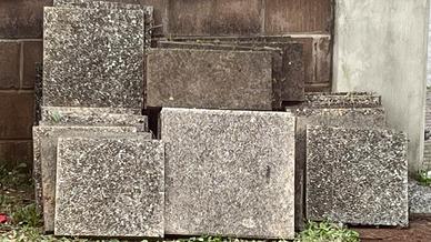 Piastrelle da giardino in cemento