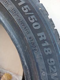 2 pneumatici invernali 215/50/18 Kumho