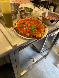 Pizzaiolo napoletano età 50 anni