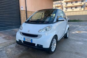 Smar fortwo 800 CDI coupé passion