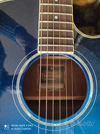 Chitarra elettroacustica Yamaha