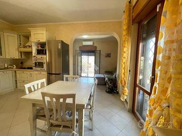 2 LOCALI A MARINO