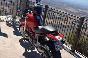 Ducati Monster S2R 800