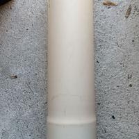 tubo in plastica con tappo