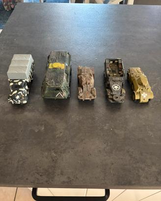 Lotto veicoli militari