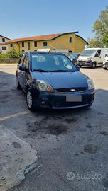 Ford Fiesta PREZZO TRATTABILE