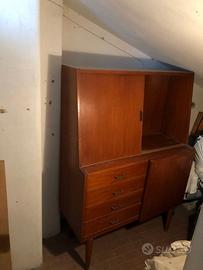 Credenza in legno vintage