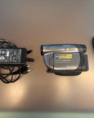 Sony Handycam DCR-DVD205 – Digital Video Recorder