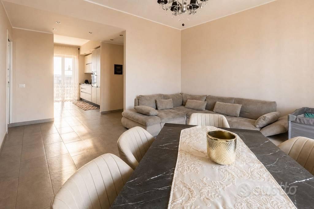 Apartment in Vedano al Lambro, Monza e della Brianza - Vista 5
