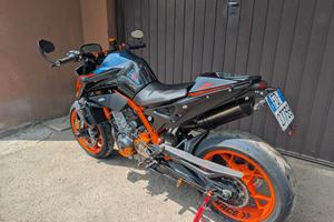 ktm Duke 890r