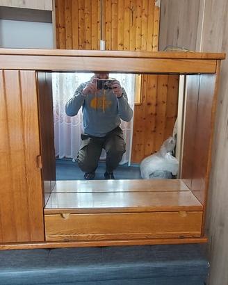 Mobile con specchio per bagno