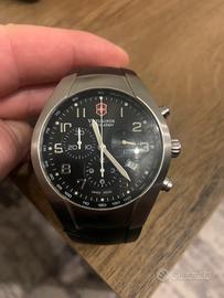 Victorinox  Swiss Army